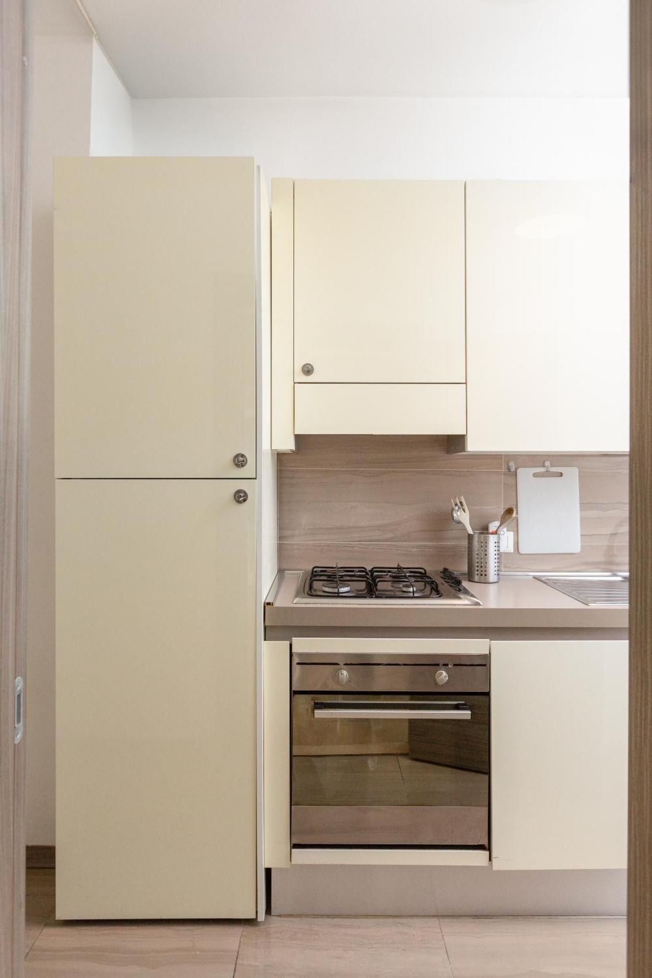 Appartement Honey Exclusive - Train Station - Near Center *